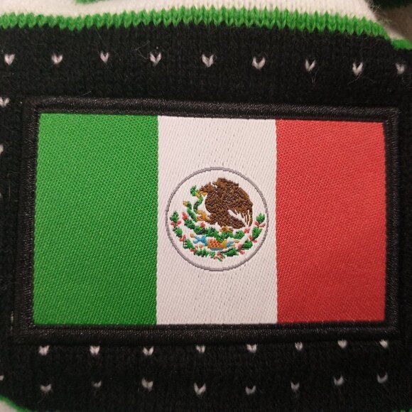 Icon Sports Mexico Cuff Pom Beanie Color Green & Black Official One-Size Hat New - Picture 2 of 13